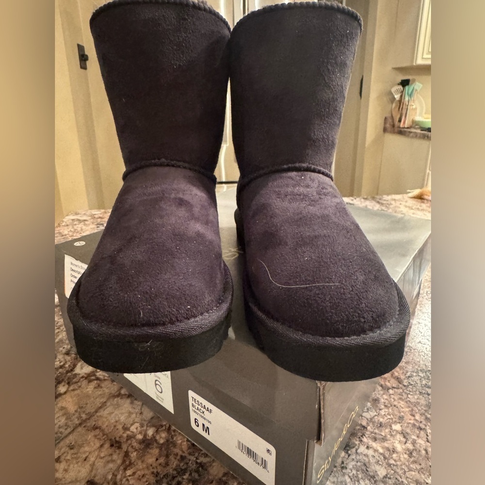 Style & Co. Black Winter Boots - Picture 5 of 6